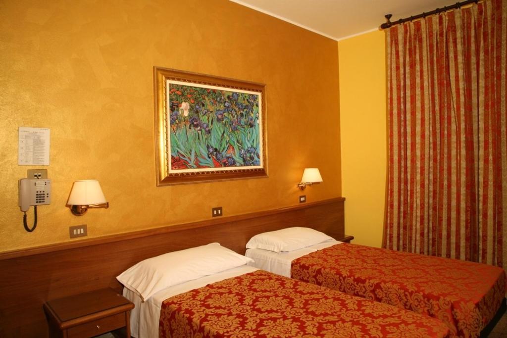 Hotel San Pellegrino Spilamberto Habitación foto